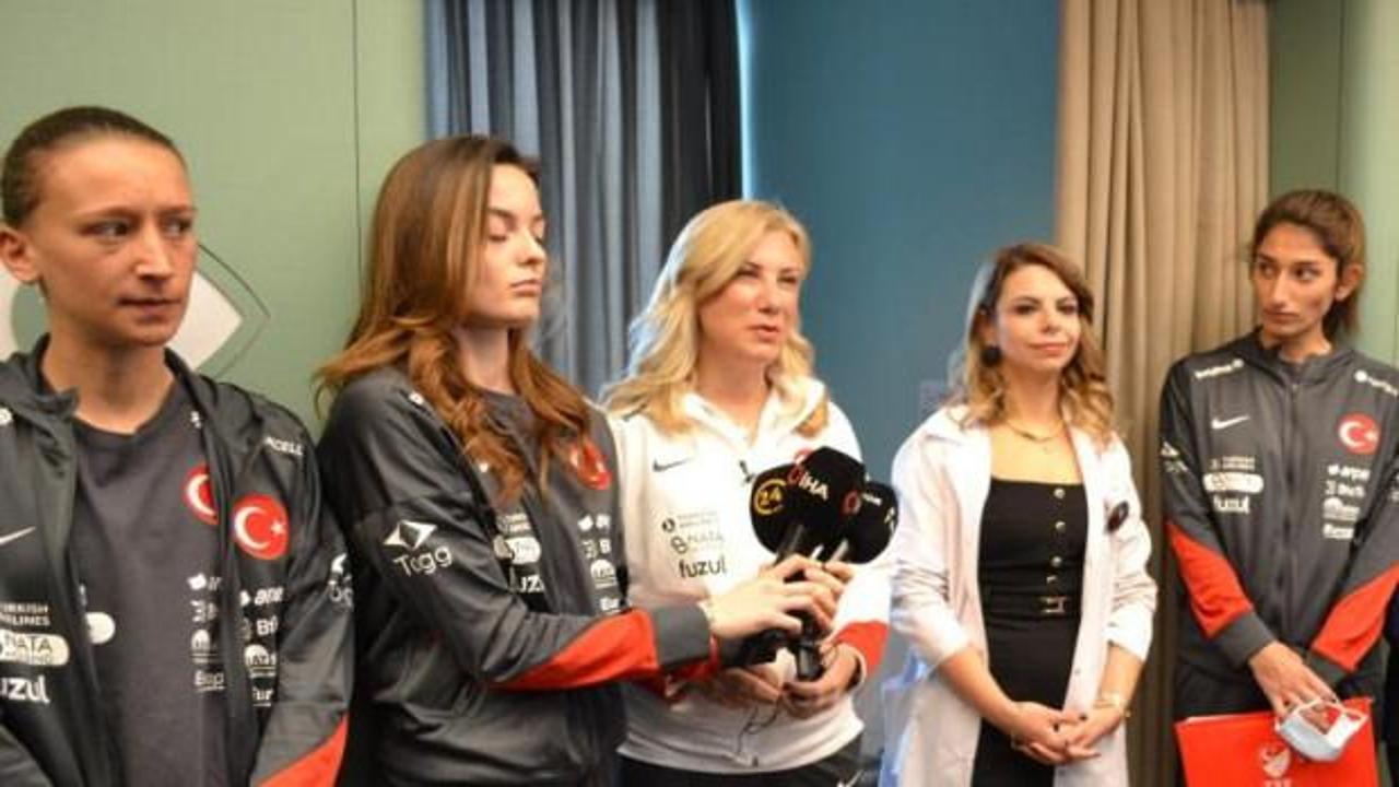 A Milli Kadın Futbol Takımı’ndan kanser hastalarına moral ziyareti