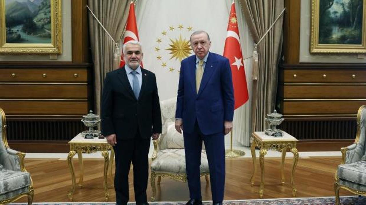 Cumhurbaşkanı Erdoğan, H&Uuml;DA PAR Genel Başkanı Yapıcıoğlu'nu kabul etti