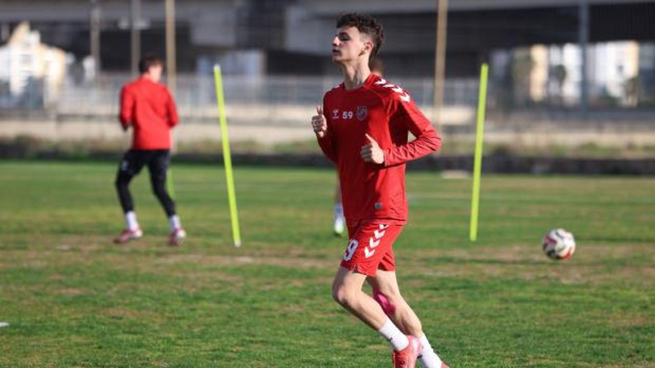 Fenerbahçe'nin yeni transferi Adem Yeşilyurt'tan 'sosyal medya' itirafı