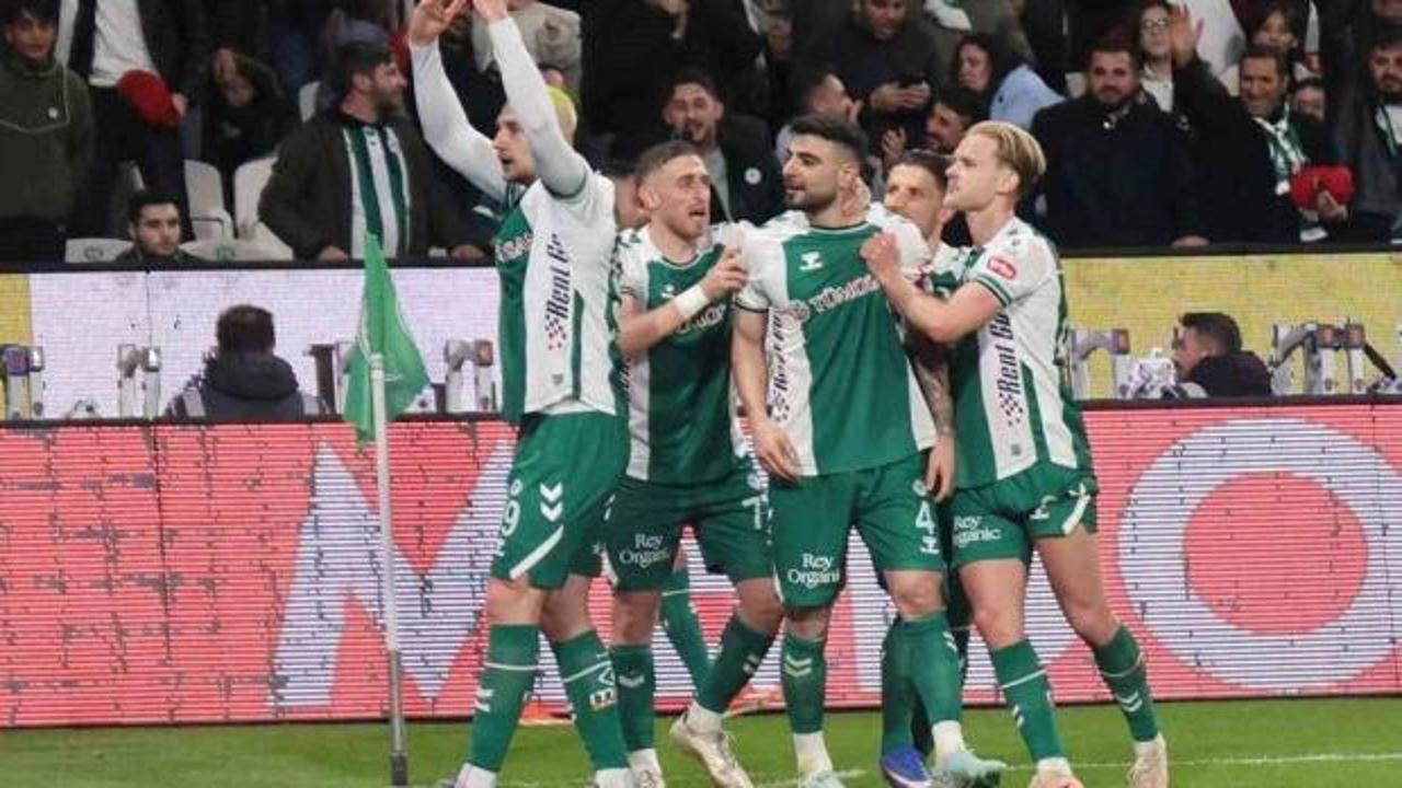 Galatasaray'ın serisini bozan takıma FIFA şoku! Süper Lig'de üçüncü kulüp oldu