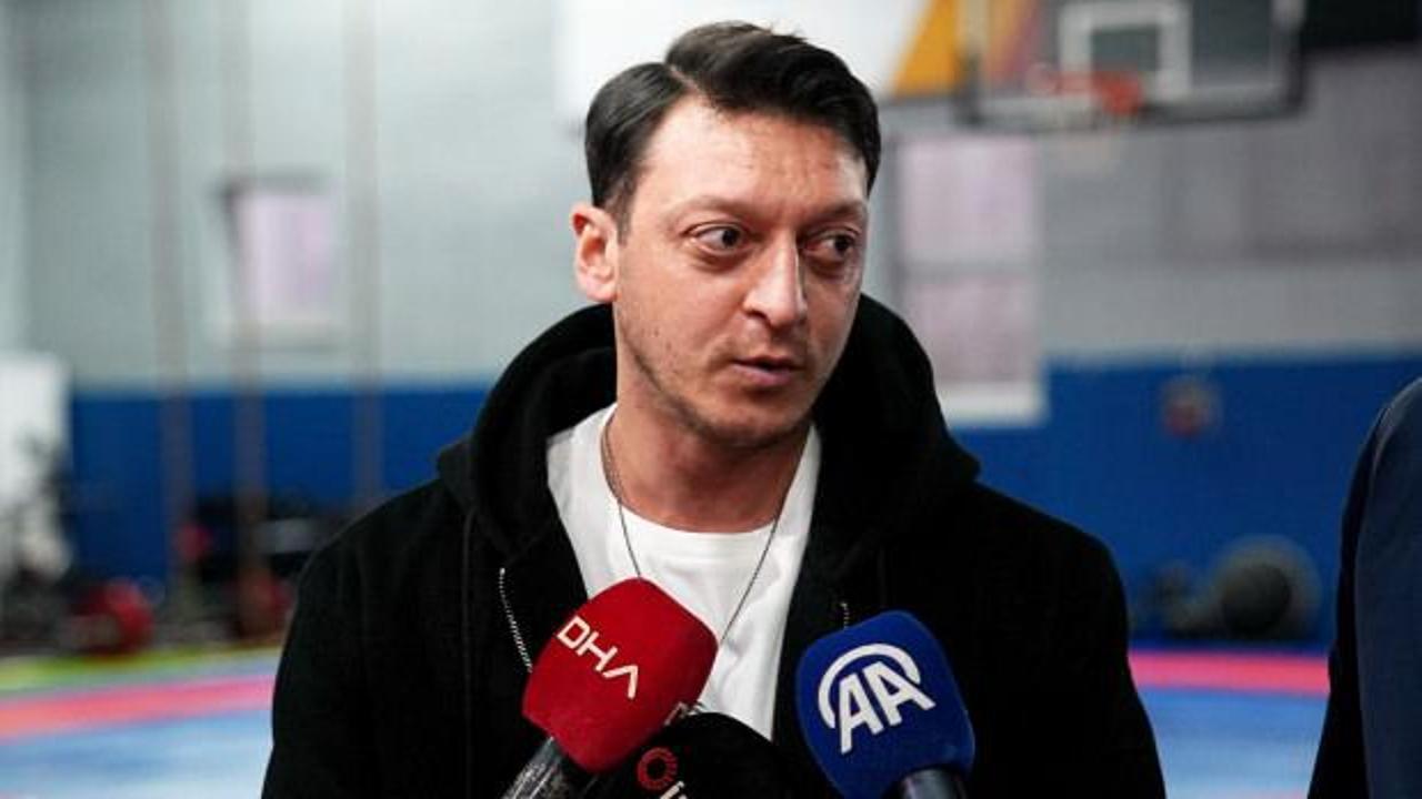 Mesut Özil'den Galatasaray ve Fenerbahçe sözleri