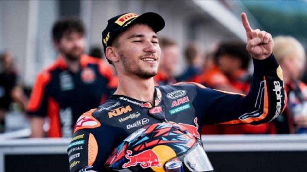 Milli motosikletçi Deniz Öncü, Moto2'de ilk yarışına çıktı