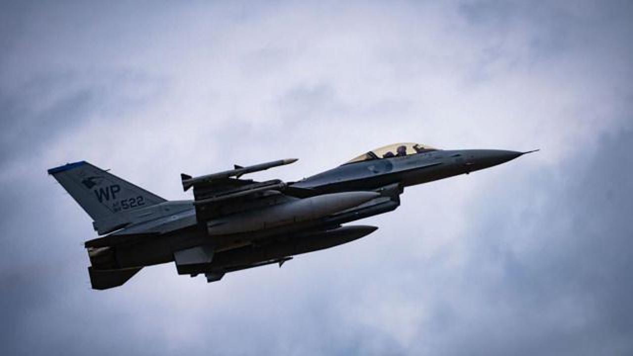 Peş peşe savaş uçakları düştü: Önce Balıkesir, sonra Güney Kore ve Kazakistan!