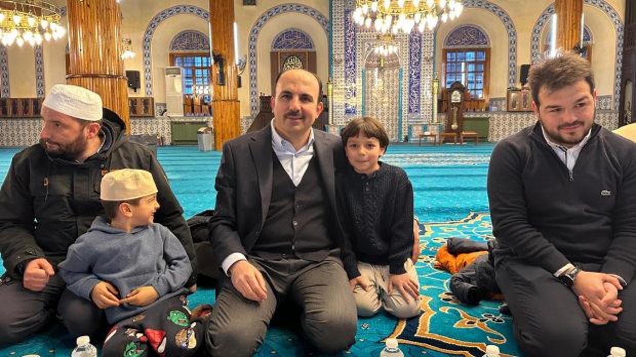 Başkan Altay Kapı Camii’ndeki “Ümmet İftarı”nın bereketine ortak oldu