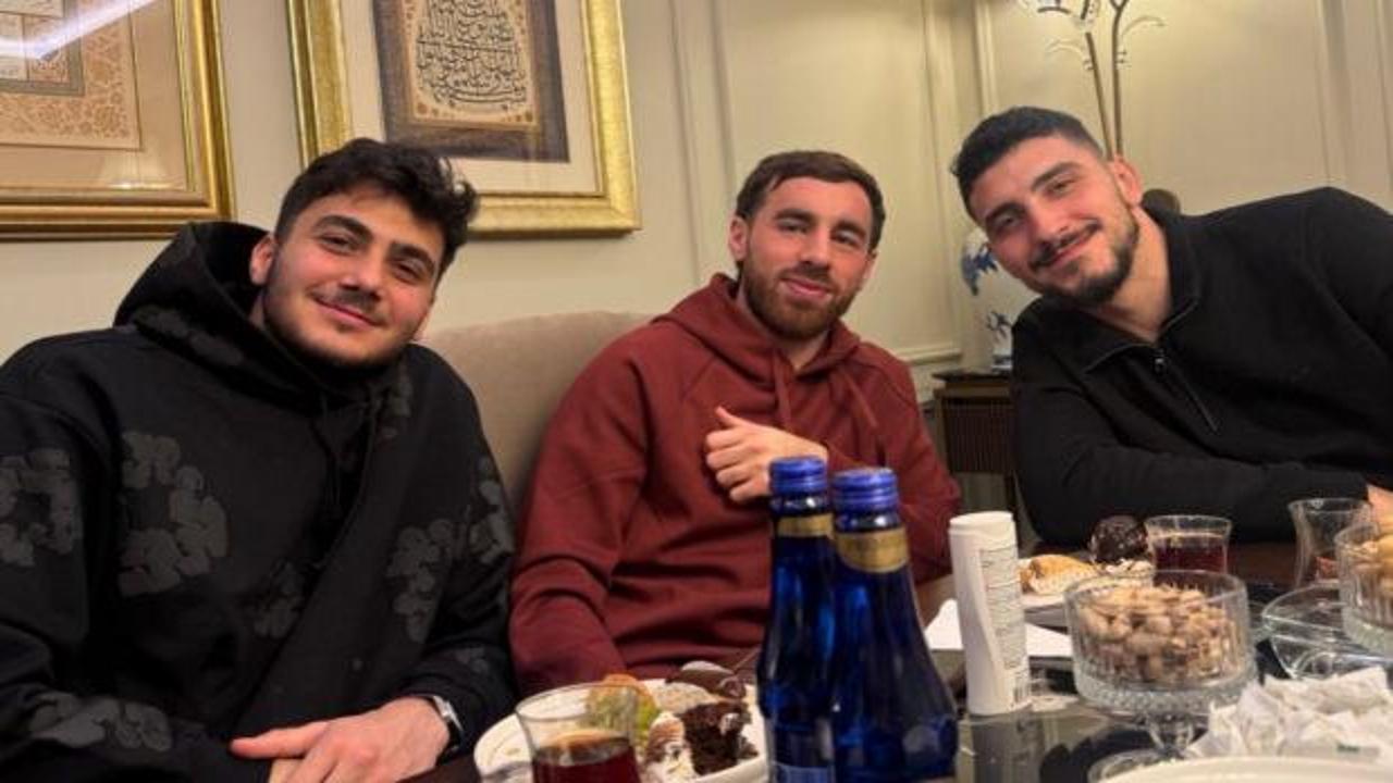 Beşiktaşlı futbolcuların aileleri beraber iftar yaptı