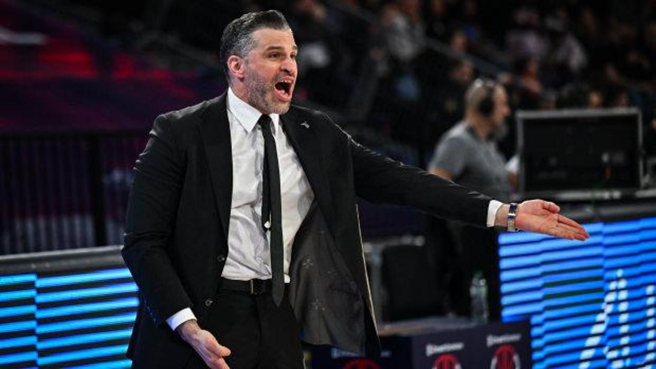 Derbinin faturası kesildi! Beşiktaş'ın hocasına 2 maç men cezası