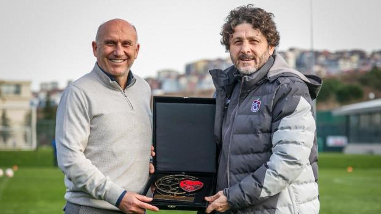 Galatasaray maçındaki açıklaması nedeniyle TFF'den Fatih Tekke'ye ödül!