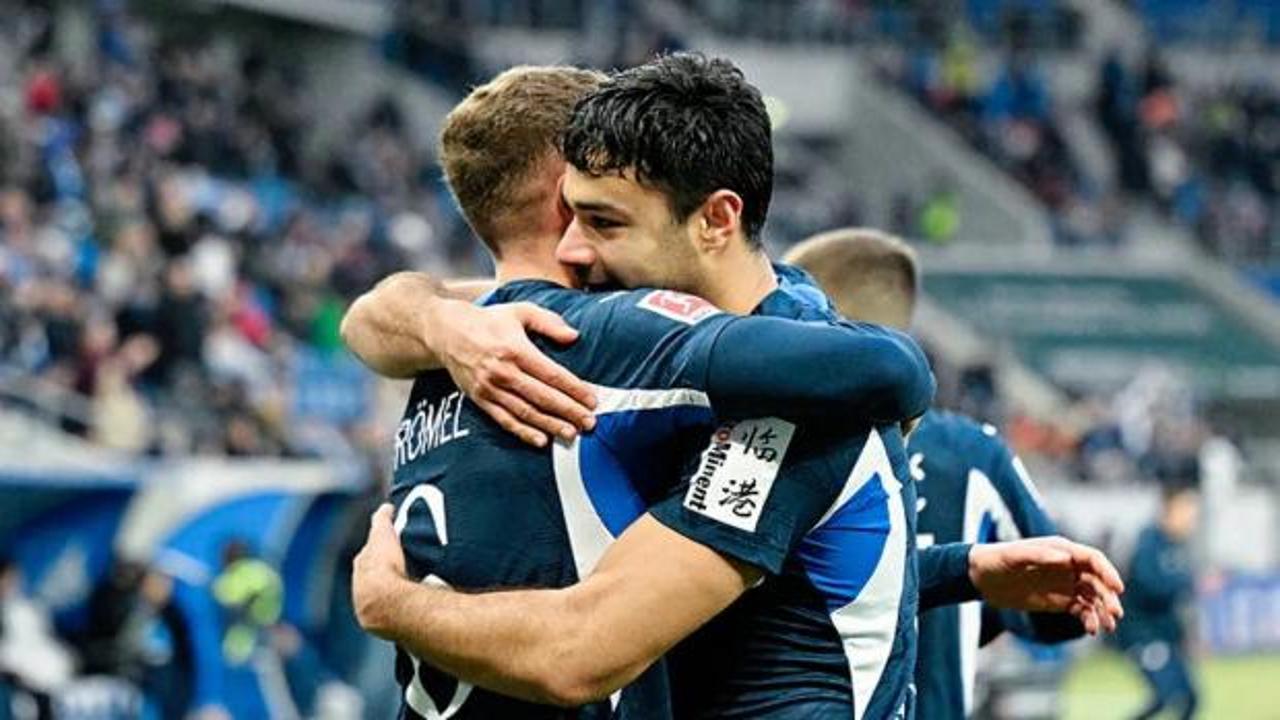 Golleriyle Avrupa'yı sallayan Türk savunmacı en iyi futbolcu ödülüne aday!