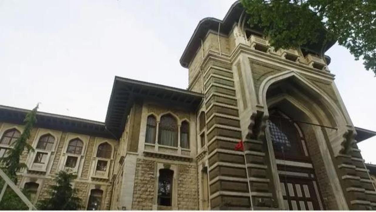 İstanbul Erkek Lisesi'nde yaşanan kavga! M&uuml;d&uuml;r ve yardımcıları g&ouml;revden uzaklaştırıldı