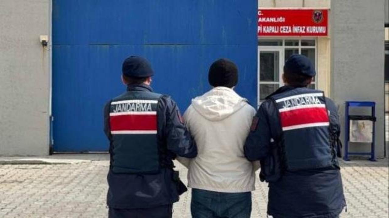 Jandarma çeşitli suçlardan aranan 55 kişiyi yakaladı