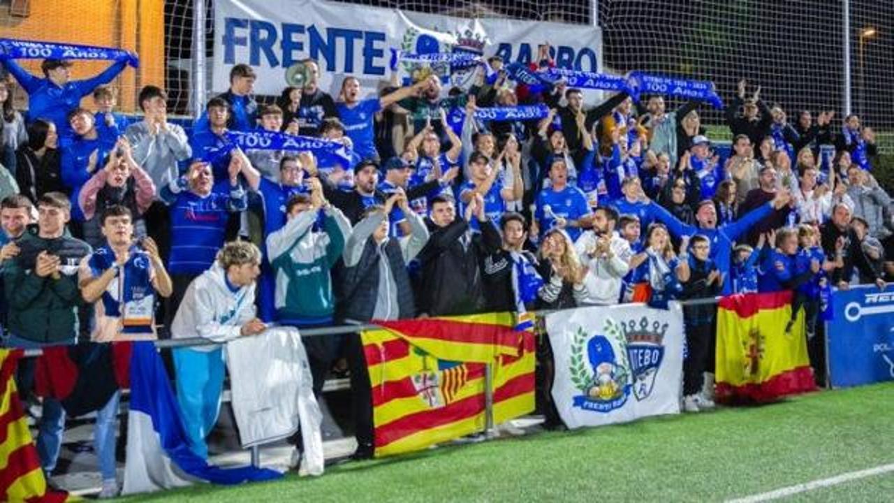 Kaleciyi çıkarıp orta saha oyuna aldı! 10 dakikada 2-0'dan döndüler