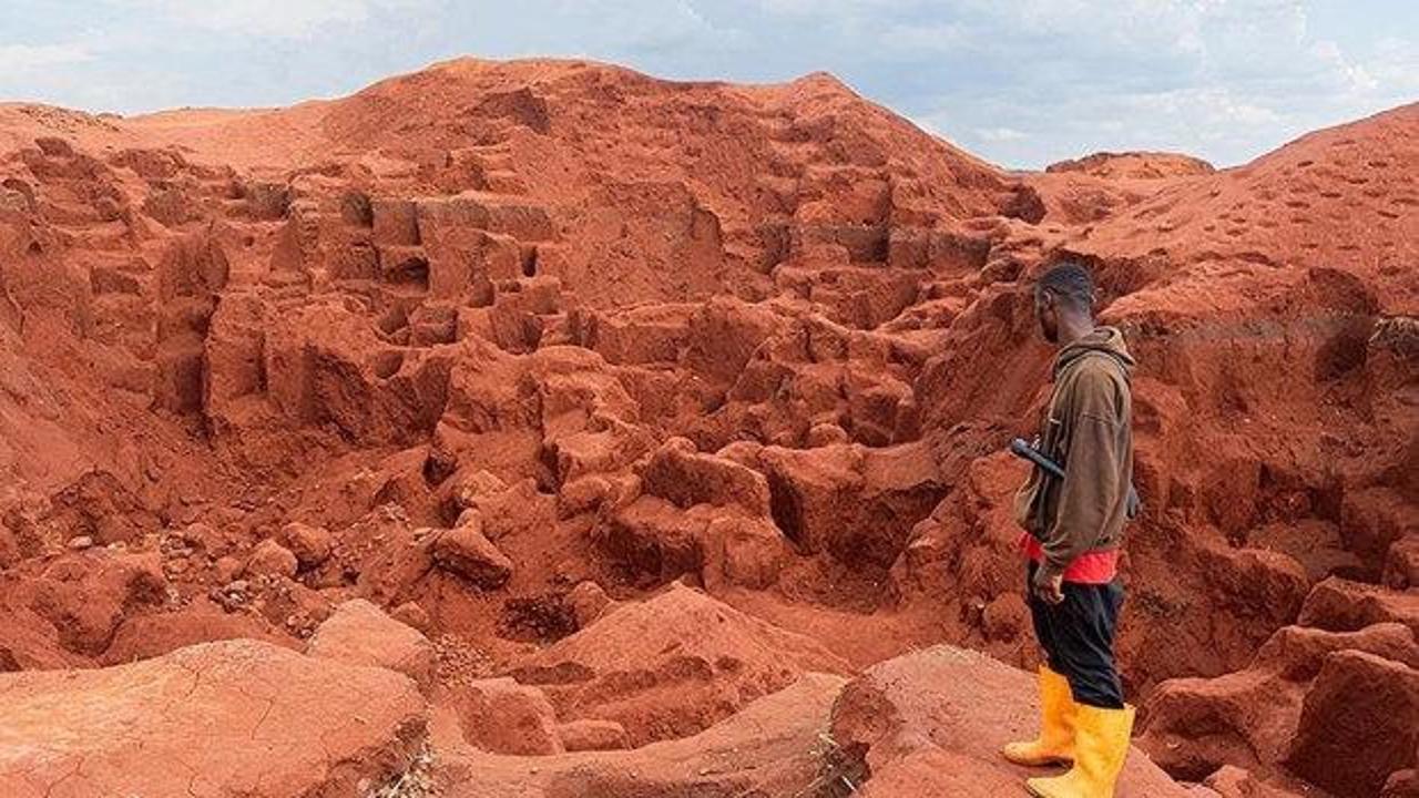 KDC'deki maden heyelanında ölü sayısı 200'e çıktı