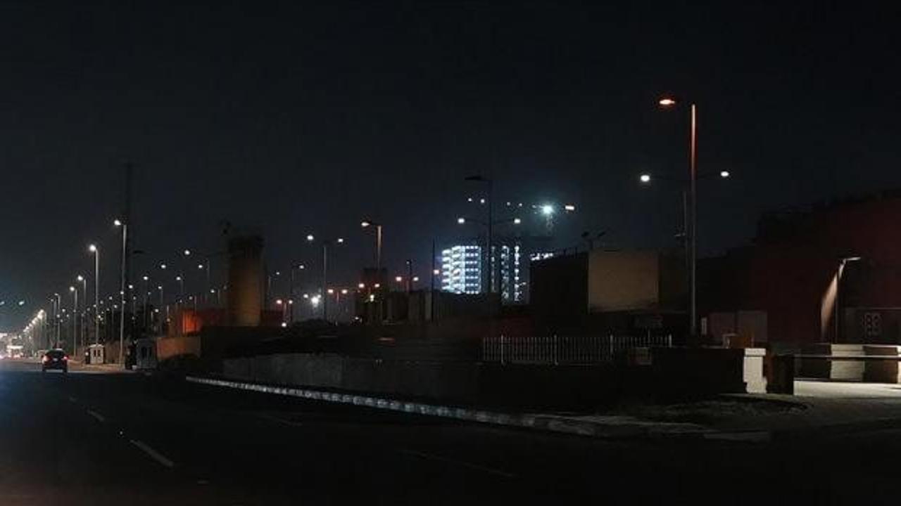 Komşuda peş peşe patlamalar! Havalimanı vuruldu