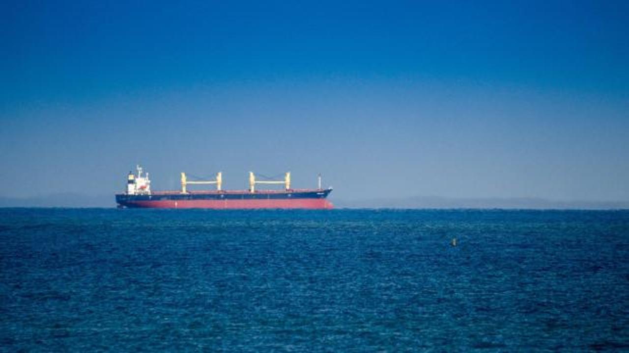 Basra Körfezi'nde sıcak temas: İran, ABD tankerini füzelerle vurdu