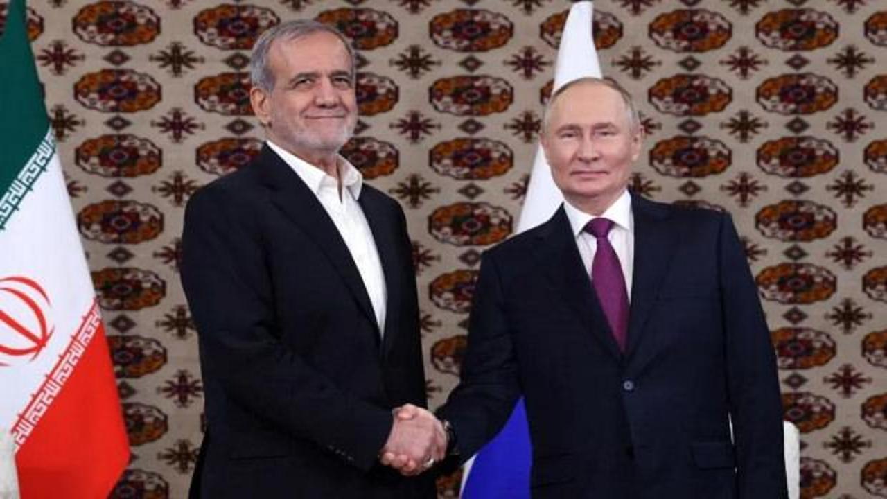 Putin Pezeşkiyan'la görüştü!