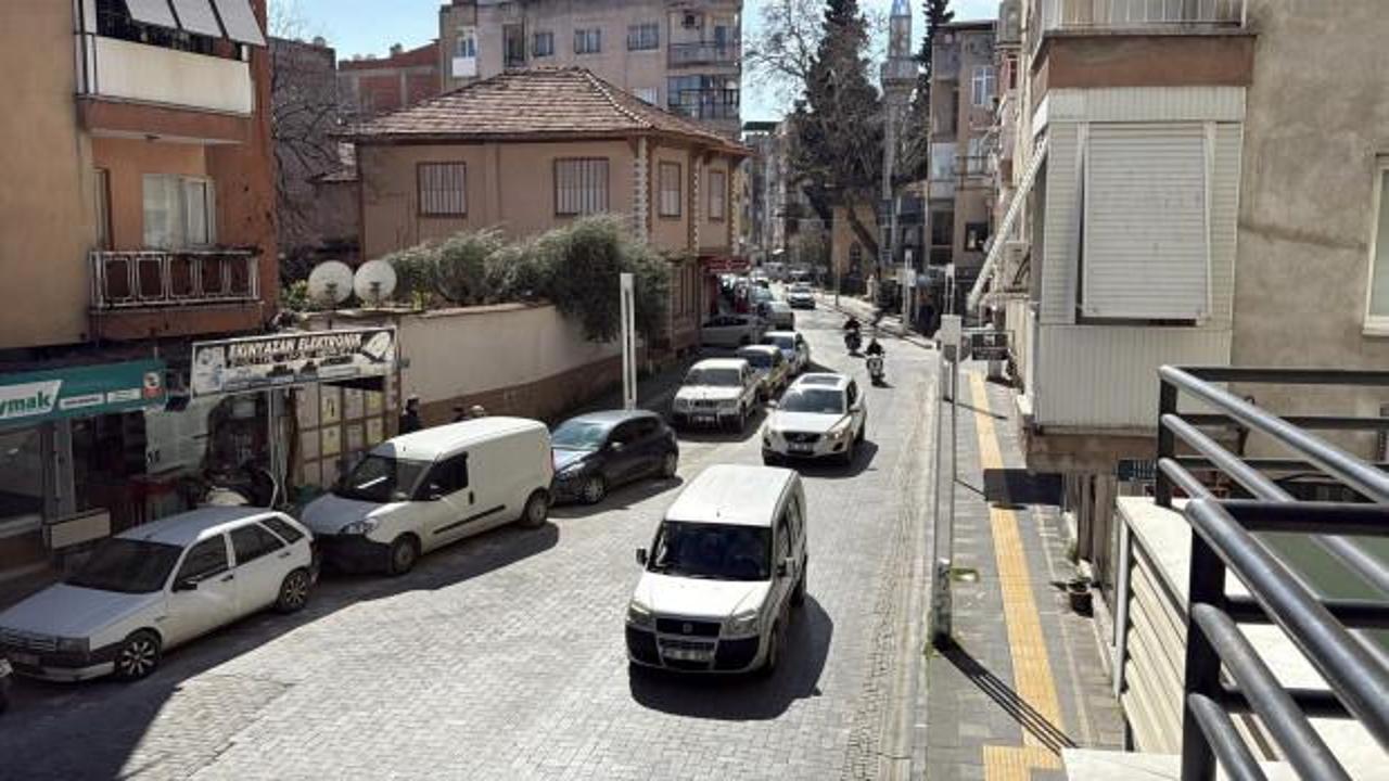 Son Dakika: Manisa'da 3,9 b&uuml;y&uuml;kl&uuml;ğ&uuml;nde deprem