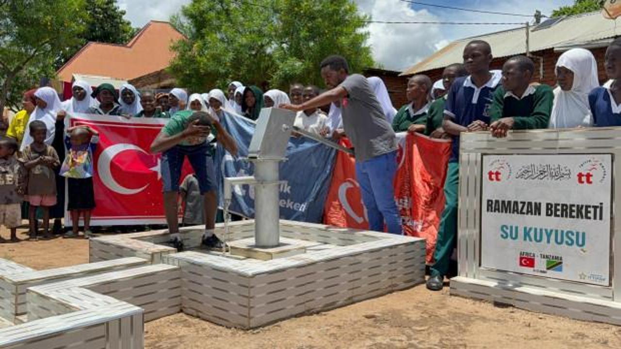 Tanzanya'da 40 g&ouml;n&uuml;ll&uuml;n&uuml;n destekleriyle su kuyusu hayata ge&ccedil;ti