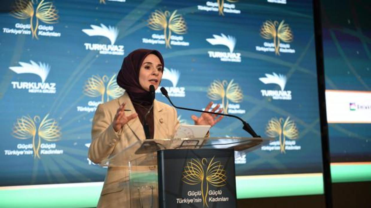 Türkiye’nin güçlü kadınları buluştu! Bakan Göktaş'tan çalışan annelere doğum izni müjdesi