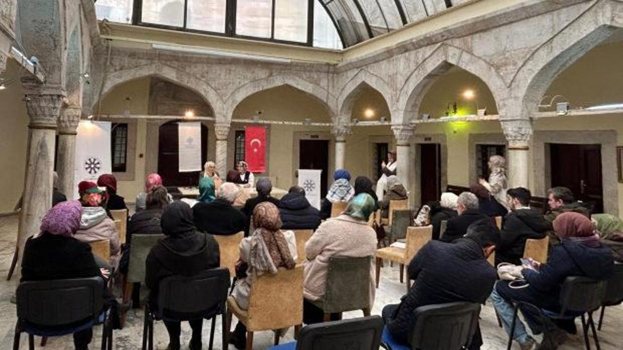 TYB İstanbul'da 28 Şubat Romanı konuşuldu