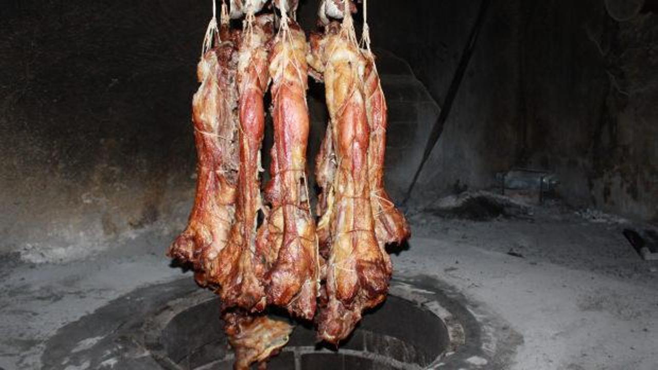 Uyuyan yiyemiyor: Tatmak için 6 saat önceden arıyorlar!