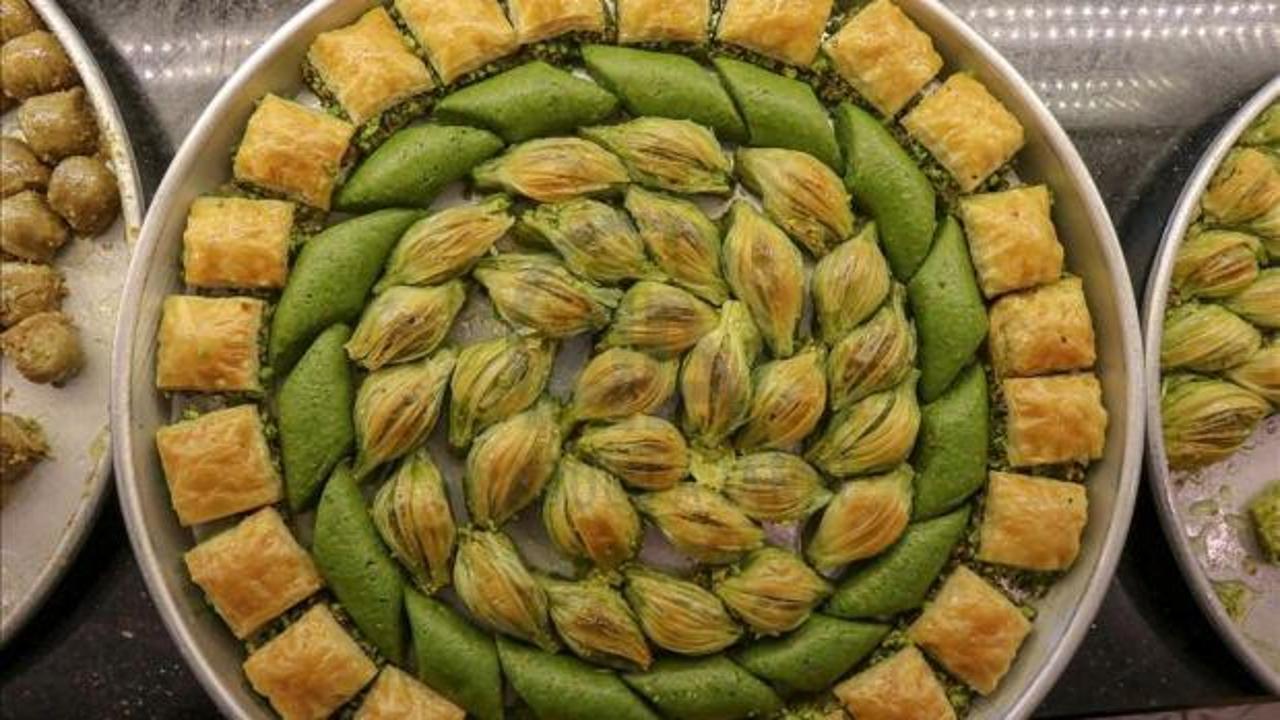 3 g&uuml;nde 5 bin ton satılacak: 500 liranın altındaki baklavaya dikkat!