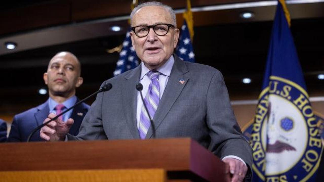 ABD Senatosu'nda Trump'a isyan: Artık bıktık...