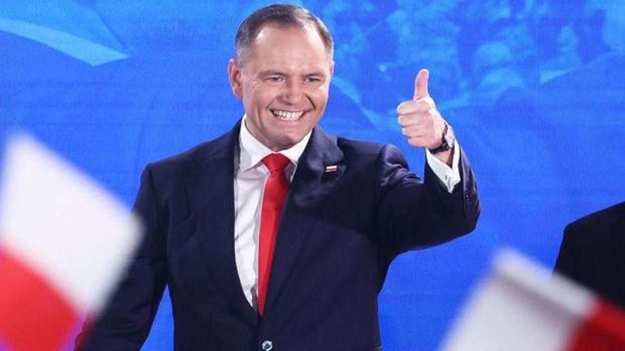 AB'nin 44 milyar avroluk savunma kredisine veto