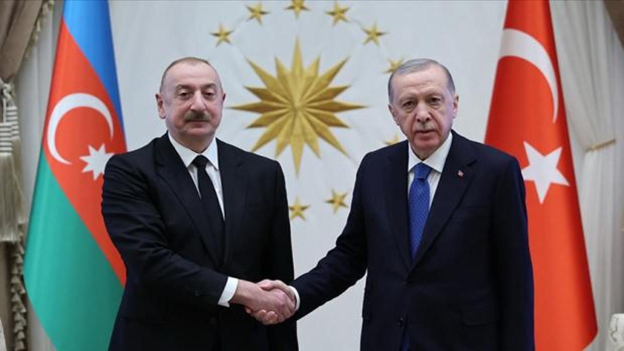 Başkan Erdoğan Aliyev'le g&ouml;r&uuml;şt&uuml;
