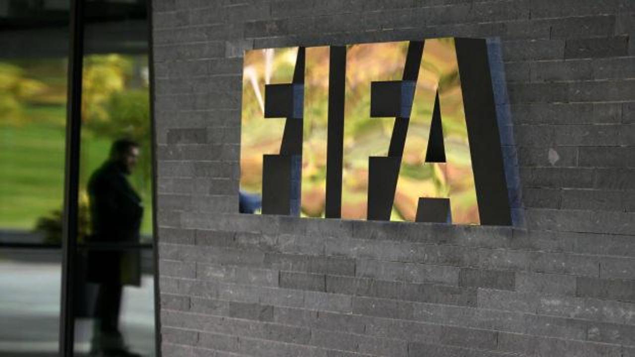 FIFA 1. Lig ekibinin peşini bırakmıyor! 6 puan daha sildiler