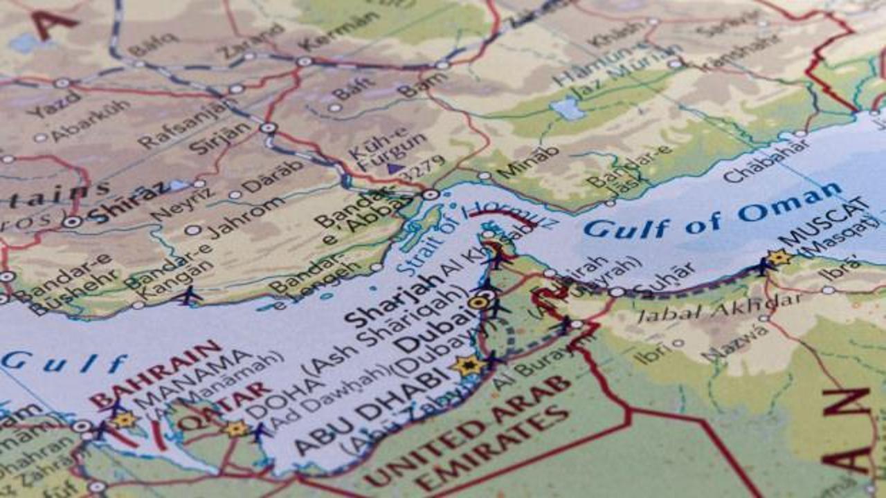 Hürmüz Boğazı kilitlendi! Gemi sayısı dibe çakıldı