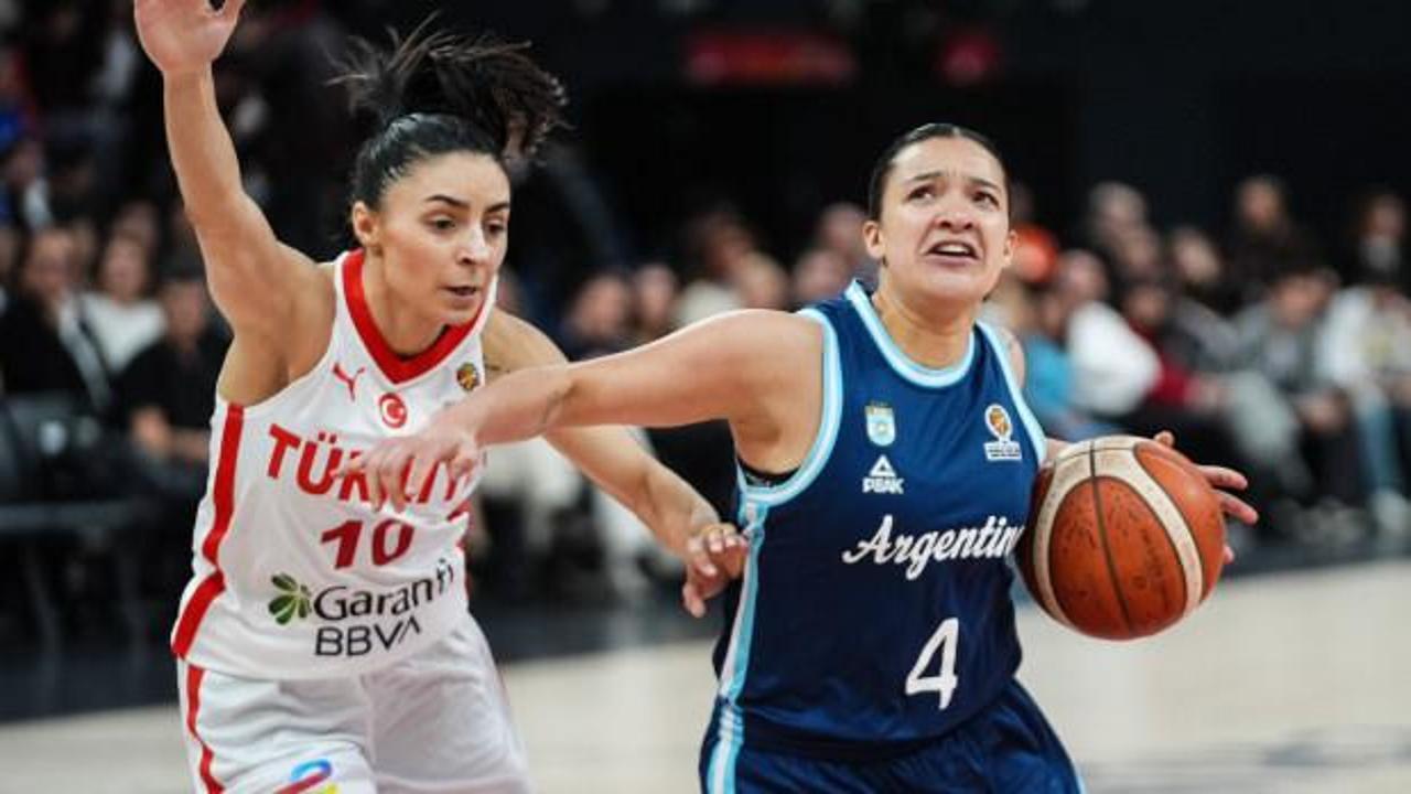 Milli Takımımız 4 sayıyla kaybetti