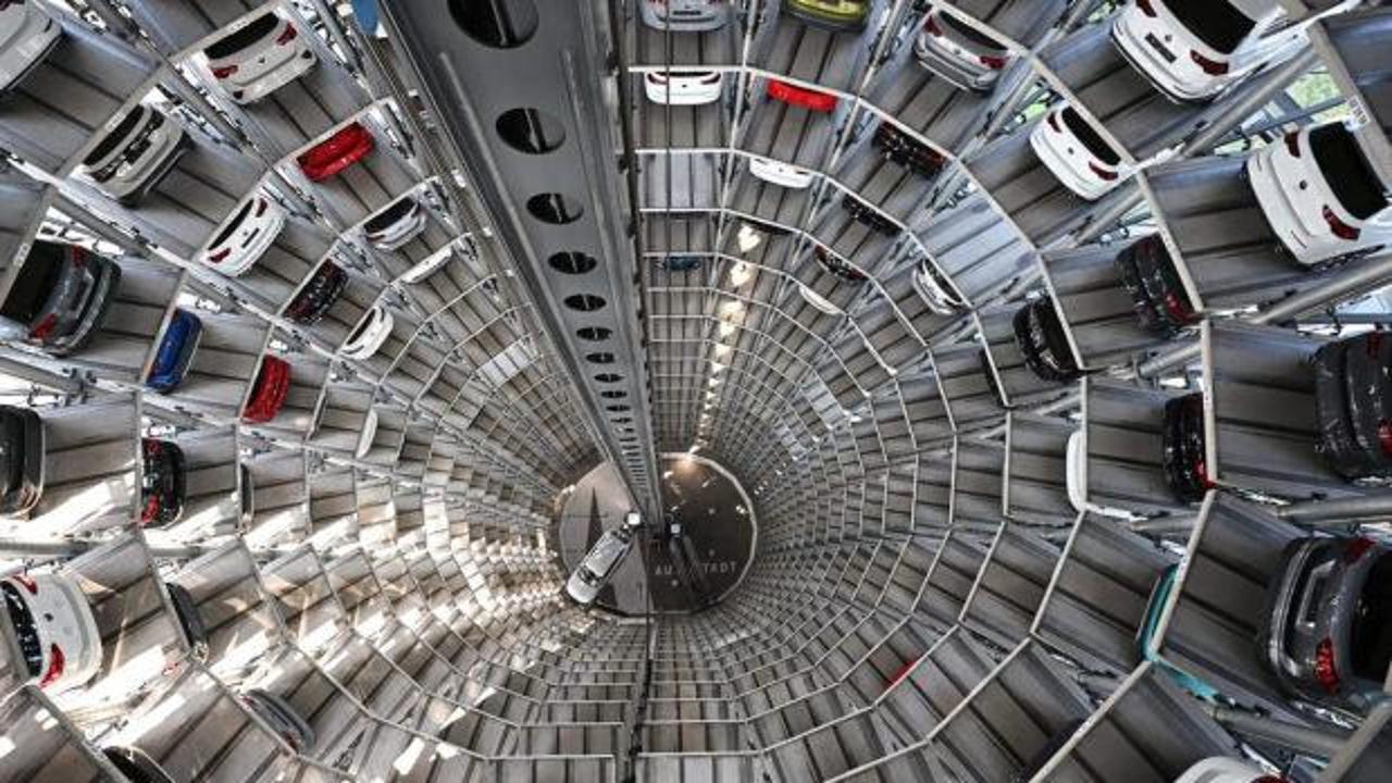 Otomotiv devi, 50 bin çalışanını işten çıkaracak