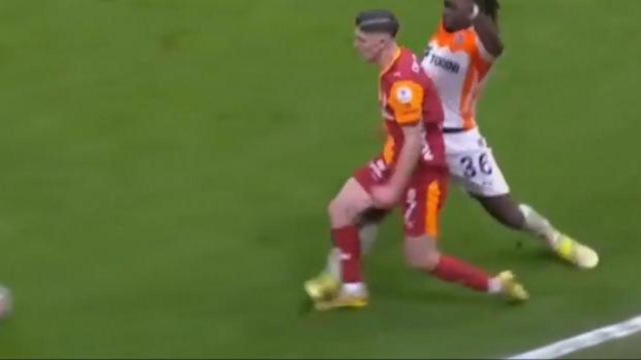 RAMS Park'ta kırmızı kart çıktı! Başakşehir 10 kişi kaldı