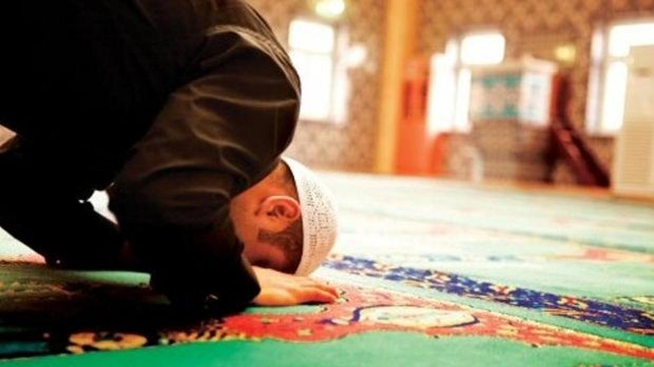 Adana Bayram Namazı Saati: Diyanet duyurdu! Saat kaçta kılınacak?