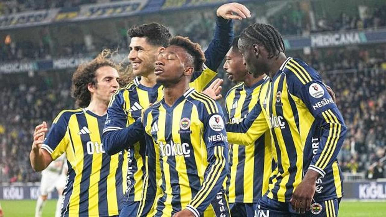 Kadıköy'de Nene şov! Fenerbahçe'den dört dörtlük zafer