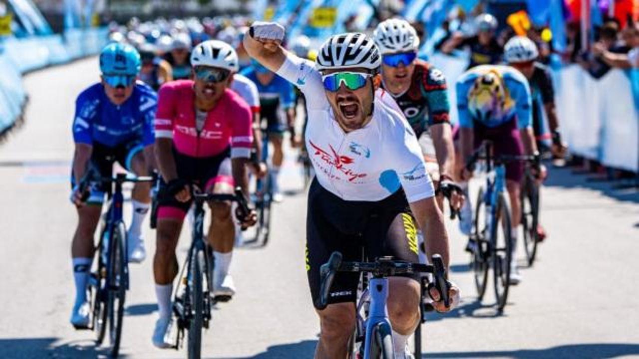 Şehrinin gururu oldu! 13 ülkeden 135 kişiyle yarıştı: 3 madalya kazandı