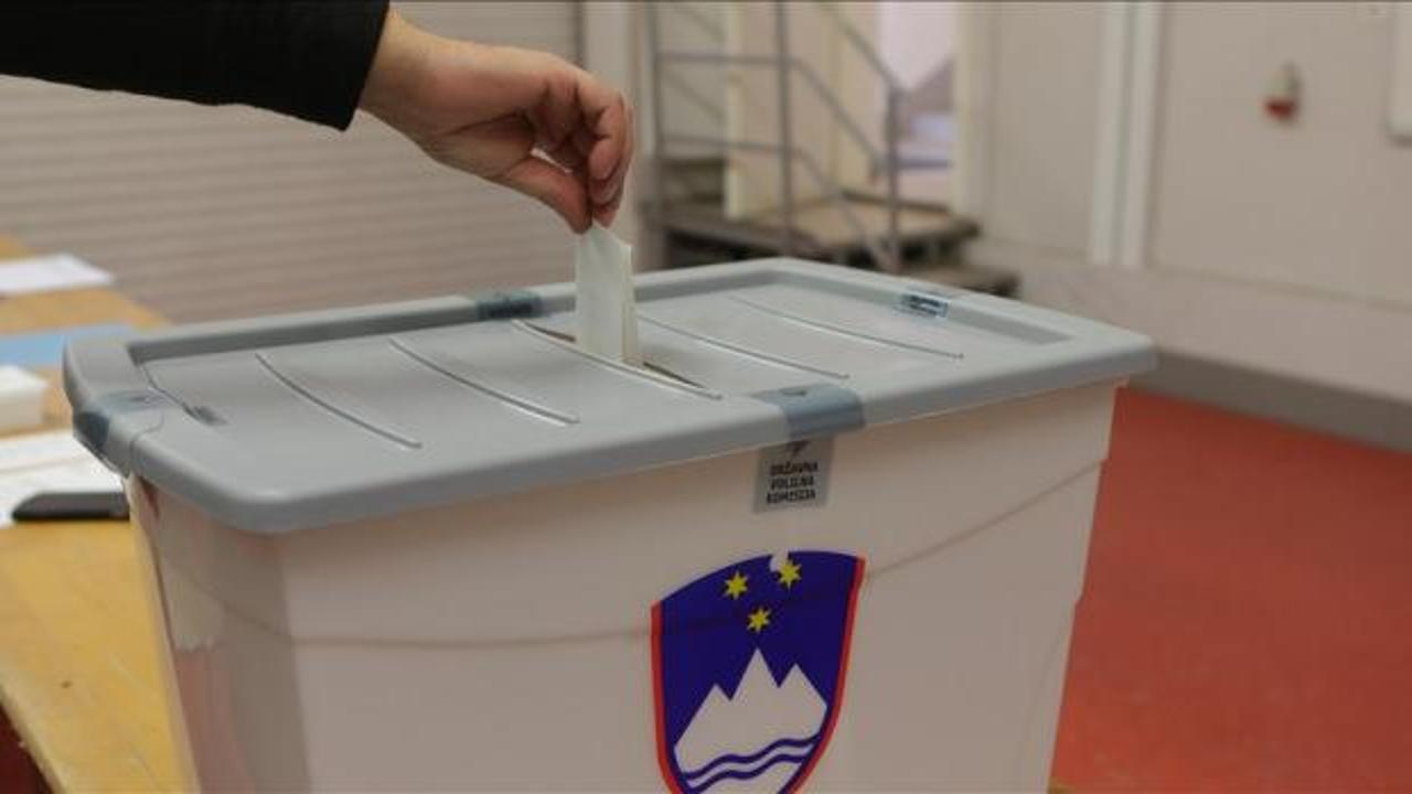 Slovenya'da genel seçim! Oy verme işlemi başladı