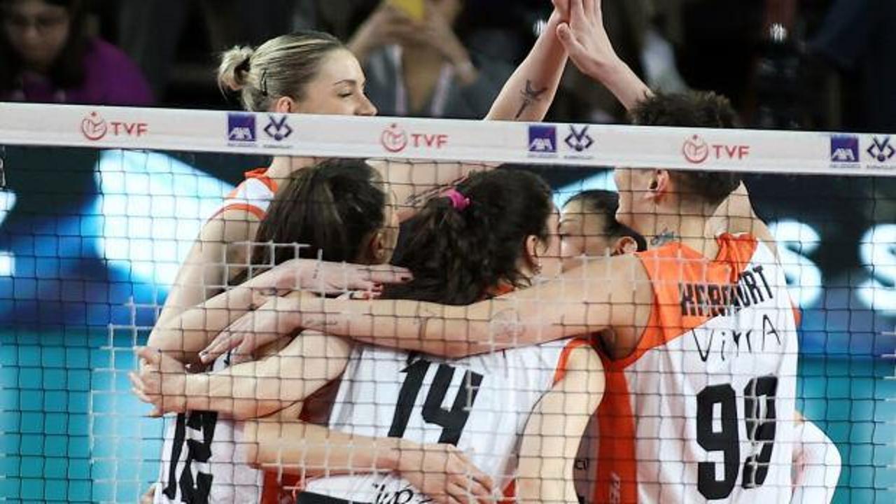 Derbiyi 3-1 kazandılar! Finalin adı belli oldu