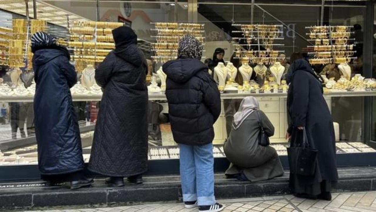 ABD-İran gerilimi altına talebi patlattı: Yastık altında 50 trilyonluk dev servet