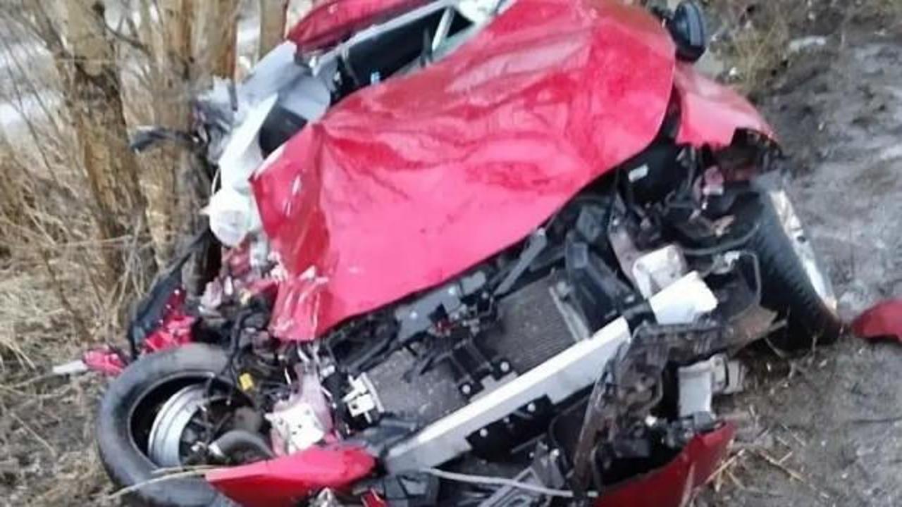 Erzurum'da feci kaza; 2 ölü, 5 yaralı