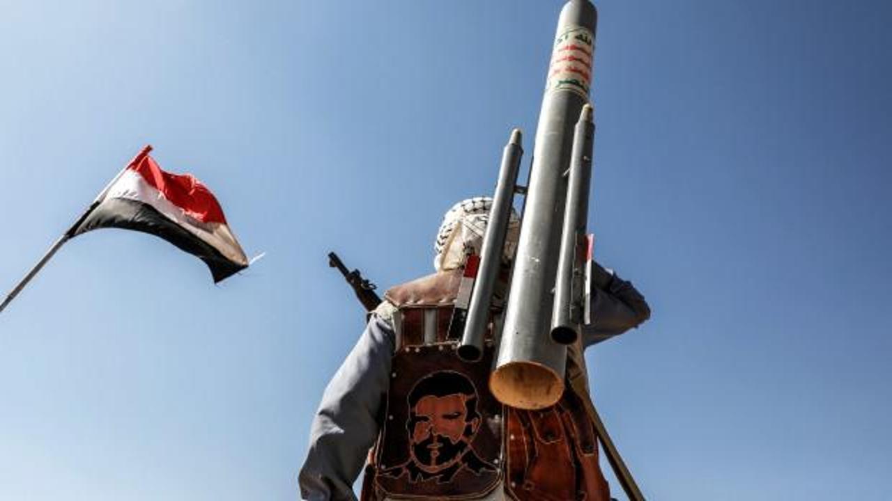 Son dakika: İsrail ve ABD u&ccedil;ak gemilerine balistik f&uuml;zeli saldırı!