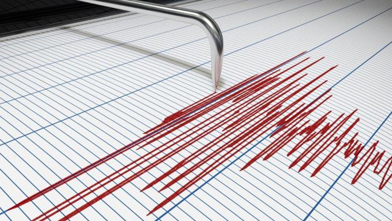 Afganistan'da 5,8 büyüklüğünde deprem meydana geldi