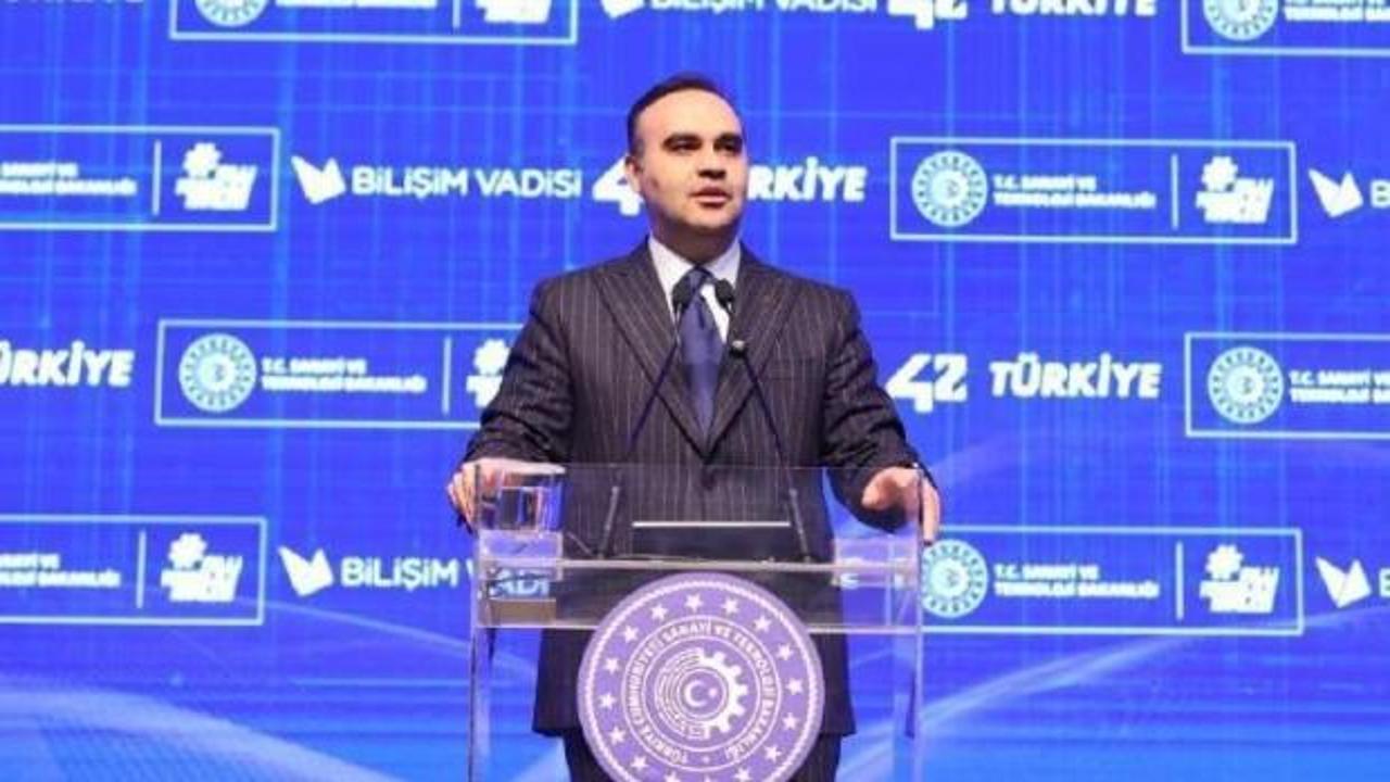 Bakan Kacır, T&uuml;rkiye'nin teknolojide geldiği noktayı anlattı