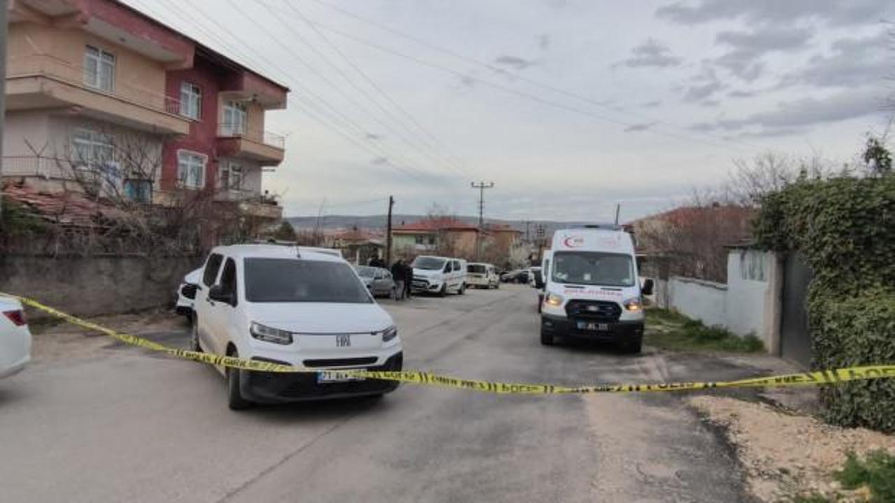 İki oğlunun bıçak ve nacakla saldırdığı baba öldü!