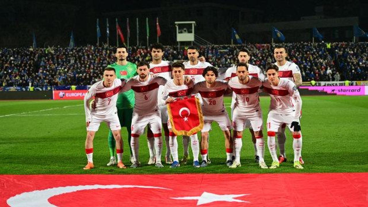 Milli yıldızlar D&uuml;nya Kupası yorumu: 'Gen&ccedil; nesle &ouml;rnek olmak istedik'