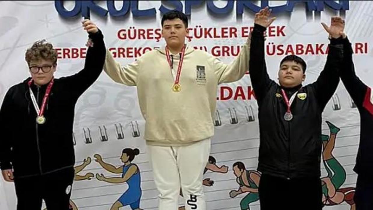 Konya Büyükşehir Belediyespor Güreş Takımı'ndan tam 9 madalya!