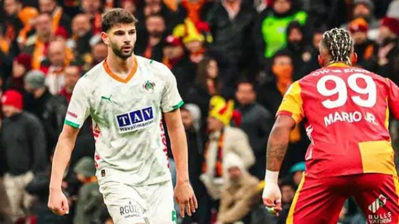 Romanya'da doğan T&uuml;rk yıldızdan Lucescu'ya ret!