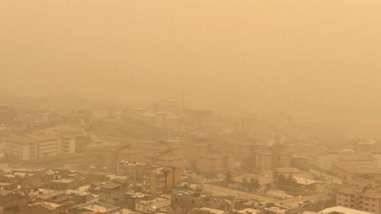 Meteoroloji'den hafta sonu uyarısı: Yağış ve çöl tozu yurdu etkisi altına alacak