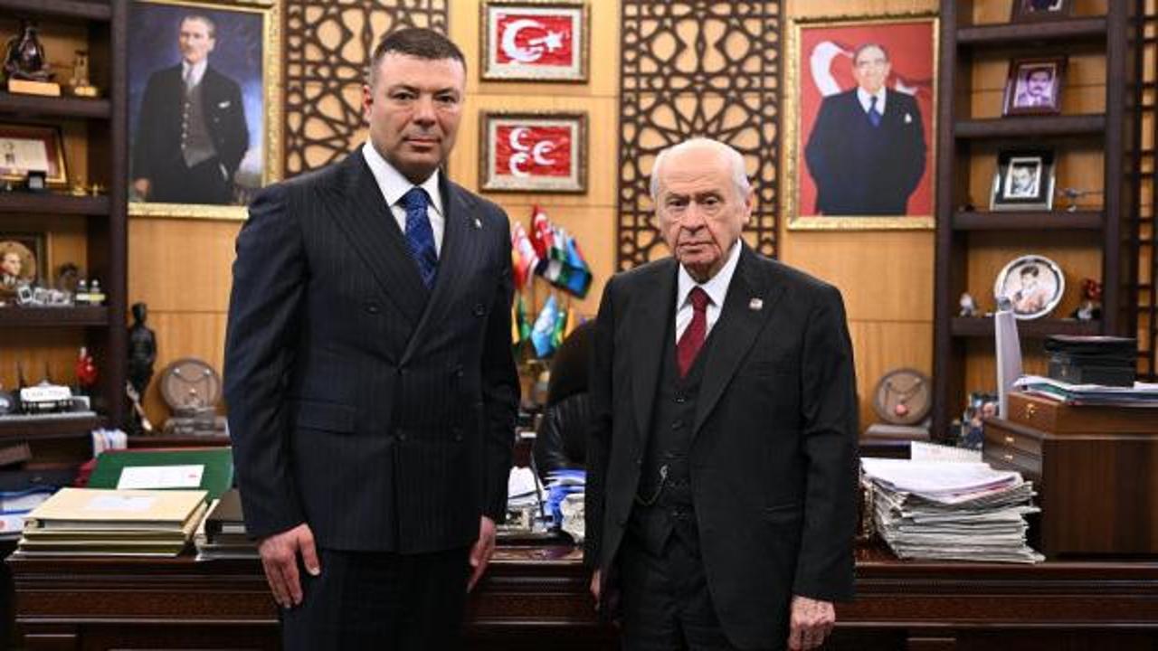 MHP’de İzzet Ulvi Yönter’in yerine Özgür Bayraktar atandı MHP’de İzzet Ulvi Yönter’in yerine Özgür Bayraktar atandı