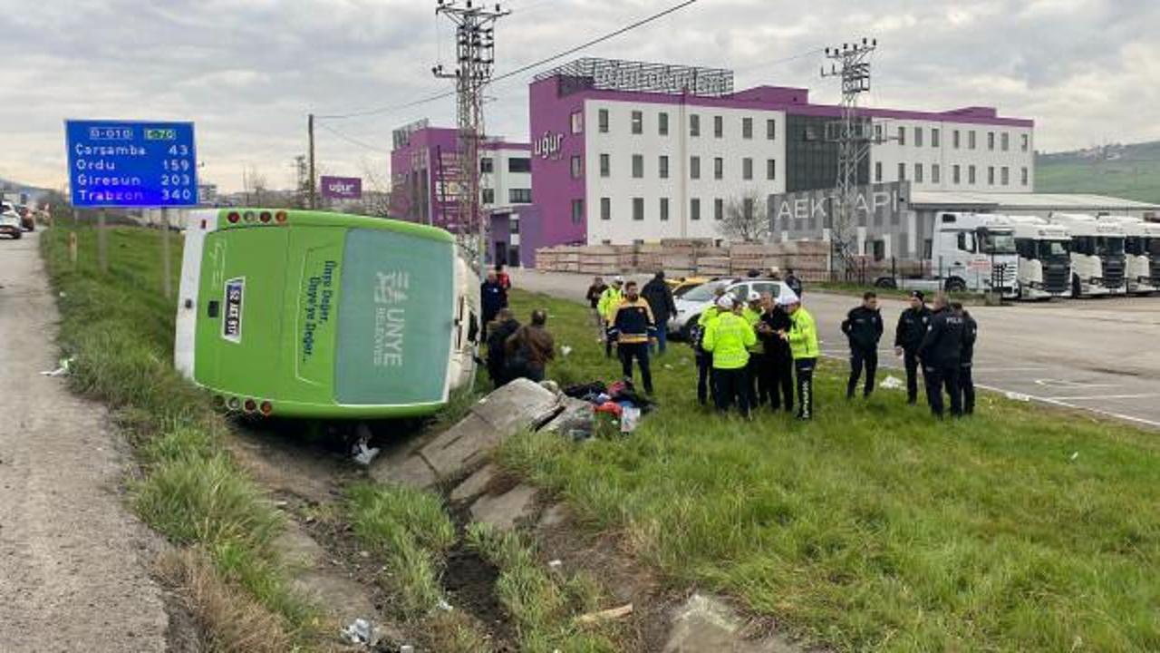 Samsun'da otobüs yan yattı: 9’u öğrenci, 11 yaralı